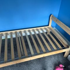Single bed