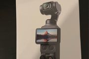 DJI Osmo Pocket 4 Creator Combo