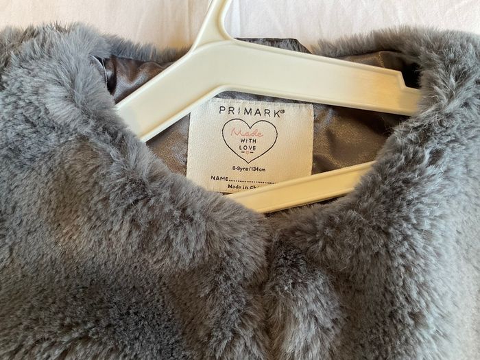 Girls gorgeous grey faux fur gilet 8 9 10