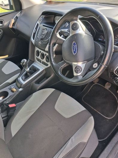 Ford Focus  Zetec Ecoboost 2013