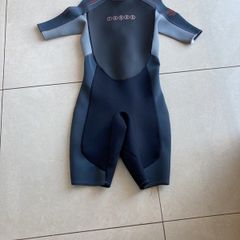 Tubes Wet suit size Small (adult) Gents
