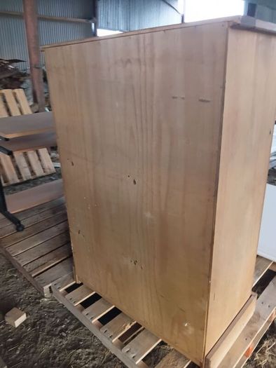 Corona 4 Drawer Chest