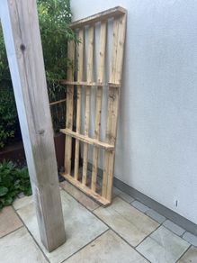 Free timber (pallet)