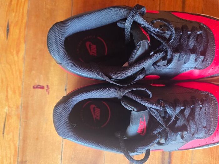 Nike low court