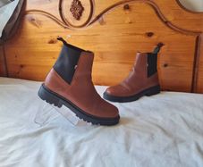 Tommy jeans warm lined chelsea boots Size 5 eu 38 rich brown leather in excellent condition