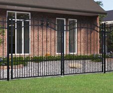 Fence Gate with Spear Top Black 305x150 cm