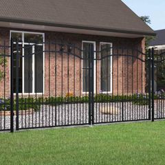 Fence Gate with Spear Top Black 305x150 cm