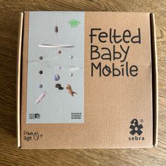 Sebra teeny toes baby mobile
