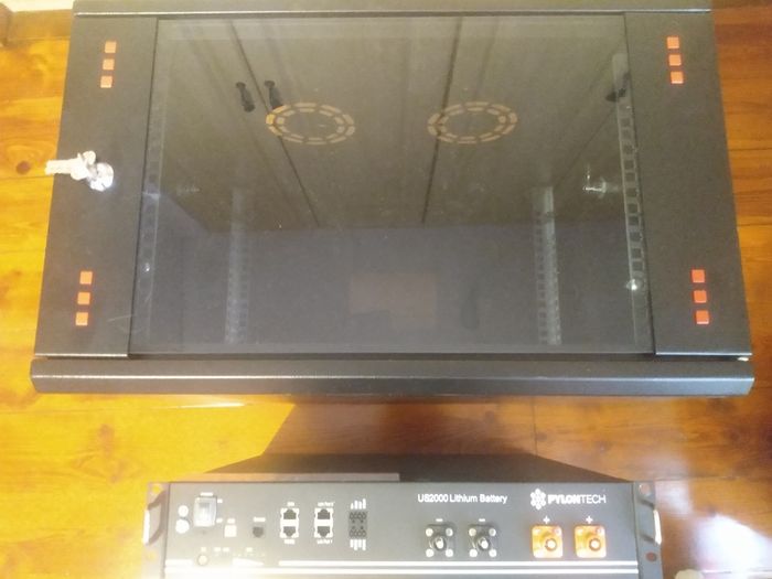 Pylontech 2.4kWh Lithium Solar Battery + Cabinet