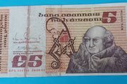 Irish  1991 Five Pound "SCOTUS" banknot in Fine  condition