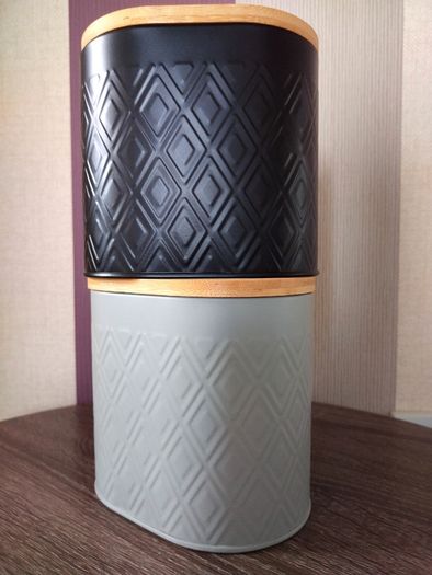 Set of x2 Kitchen Storage Tins