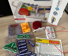 Snap circuits FM radio
