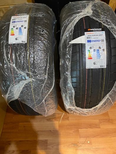 2 x Tyres