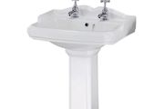 Handbasin with pedestal