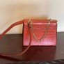 Elegant Croc-Embossed Crossbody Bag with Gold Chain Strap Image 2