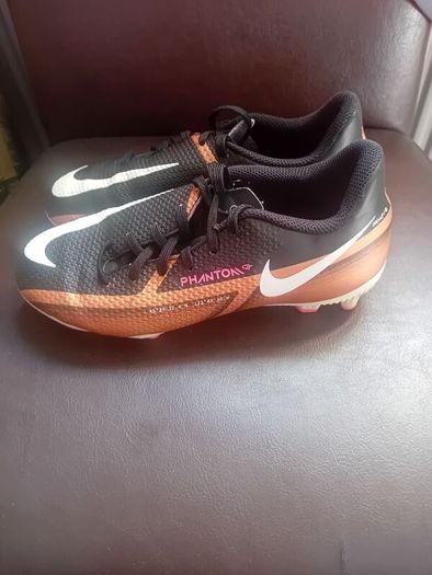Nike Phantom Kids Size UK 1