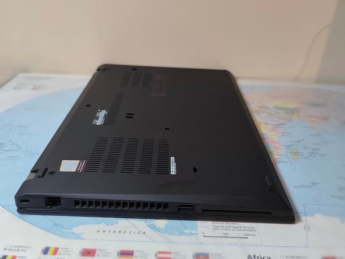 Lenovo ThinkPad T490 Intel i7 8th Gen | 20GB RAM | 256GB SSD | Windows 11 | Office 2021