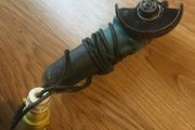 Angle grinder makita
