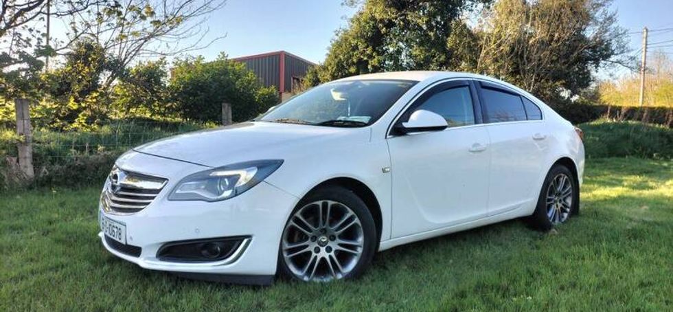 Opel Insignia 2015 2.0 cdti NEW NCT 29/05/27 +TAXED