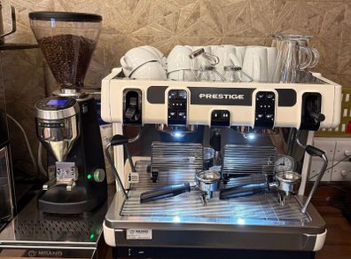 Coffee Machine and Grinder