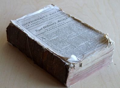 Boyer's Royal Dictionary Abridged 1728