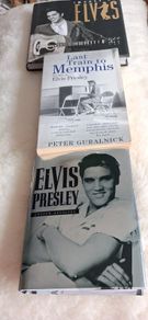 Elvis books