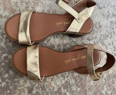 ladies new look gold heels