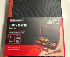 1000V insulated tool set