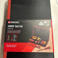 1000V insulated tool set