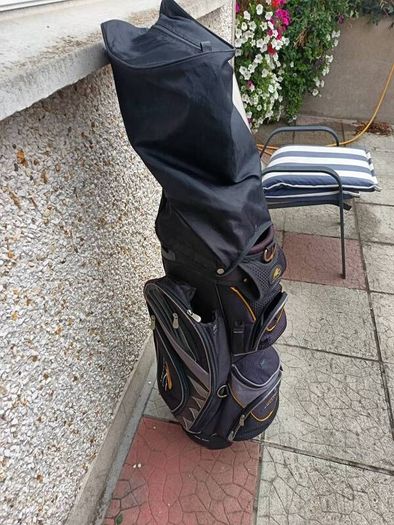golf clubs
