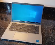HP EliteBook 840 G6, 8th gen i7, 256ssd, 8gb, Touchscreen