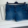 Brand-new Ladies Blue Denim Shorts from Pepco Size: UK 16 / EU 44 Image 3