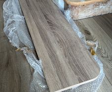 Cambrian oak shelves