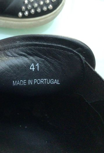 Authentic Alexander McQueen Shoes Size 41