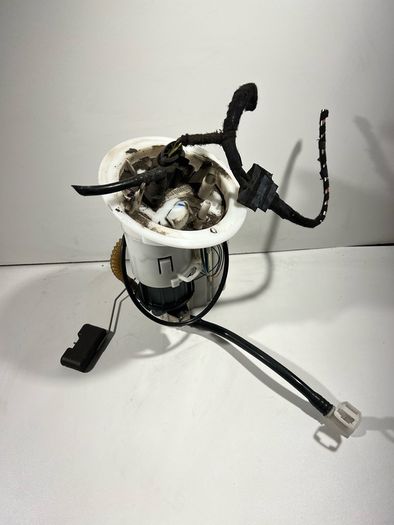AUDI A4 B8 8K0919051 Fuel Tank Pump Petrol 2009 A1l1b46g.