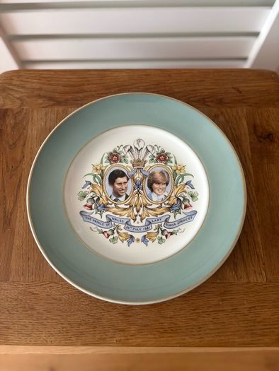 Prince Charles Lady Diana Royal Wedding 1981 Commemorative Plate and Matching Mug Set