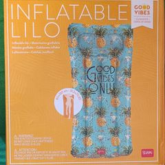 Legami inflatable lilo