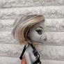 Mattel Monster High Skull Shores 2008 Black and White Frankie Stein Glue Hair Legs a bit loose (between body and legs) Used Please see photos Image 6