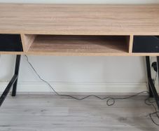 Desk modern
