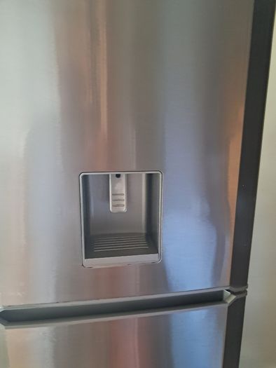 Fridge freezer
