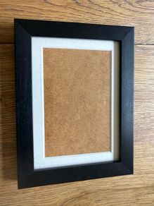 Black photo frame