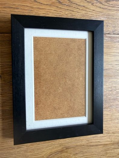 Black photo frame