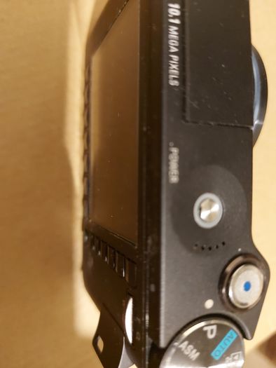 Samsung NV11 10.1MP Compact Digital Camera Black Landiao 5X Zoom Schneider Lens, no Battery, excellent cosmetic condition