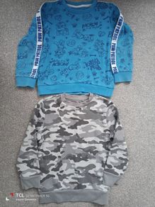 2xboy's jumper. Age 5/6