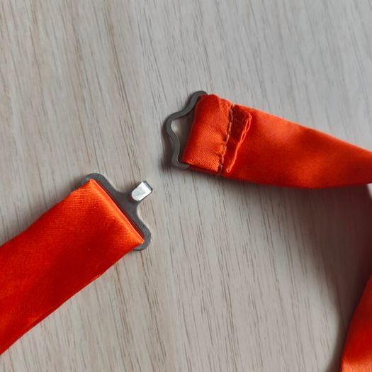 Orange tie and and pocket square set