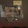 Vintage  20" Mitsubishi Tv & Remote Image 10