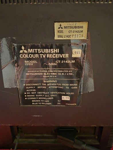 Vintage  20" Mitsubishi Tv & Remote