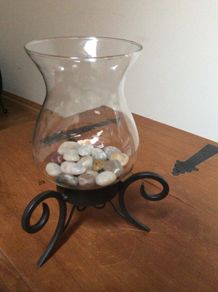 Candle holder & stones