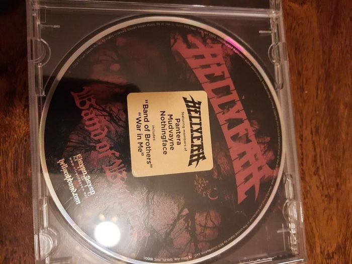 HELLYEAH: Band of Brothers - CD - US pressing 2012 (Autographed by Vinnie Paul (ex PANTERA) and rest of band)