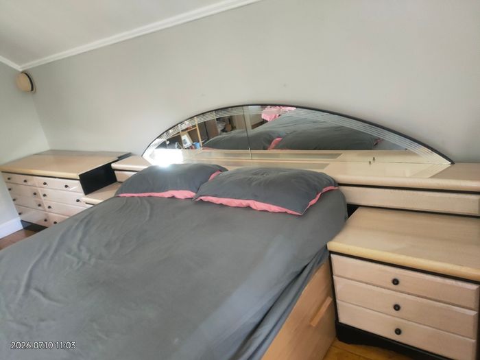 Matching Bedroom Set